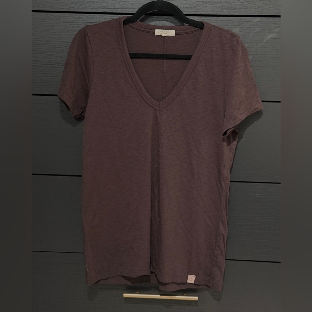 The Slub V-Neck Organic Pima Cotton T-Shirt in dark brown